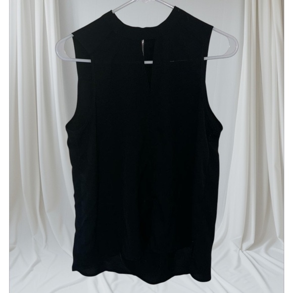 Professional, edgy - Picture 4 of 5